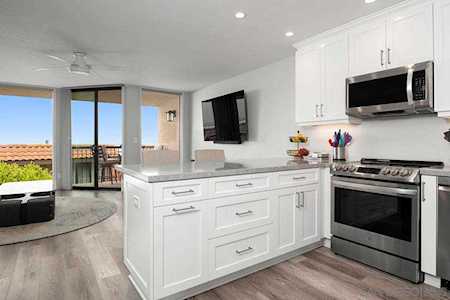 190 Del Mar Shores Tce #70 Solana Beach, CA 92075