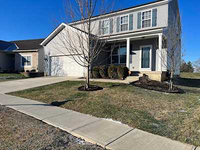 895 Salinger Drive Lithopolis, OH 43136