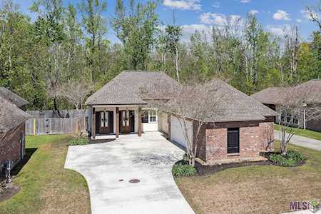 17113 Bentons Ferry Ave Greenwell Springs, LA 70739