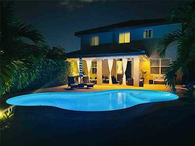7245 Damita Dr Lake Worth, FL 33463