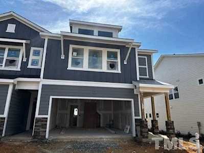 29 Balfour Run Chapel Hill, NC 27516