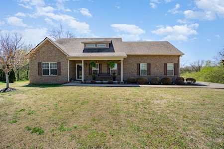 8993 Dandelion Dr Murfreesboro, TN 37129