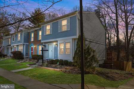 1559 Bennington Woods Ct Reston, VA 20194