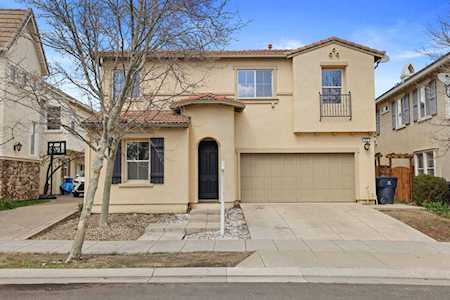 477 W Las Brisas Dr. Mountain House, CA 95391