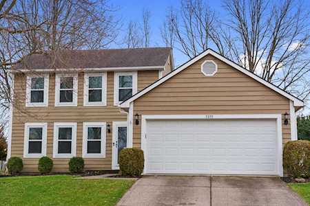 7893 Schoolside Drive Westerville, OH 43081