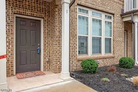 1 Robeson St Somerville Boro, NJ 08876