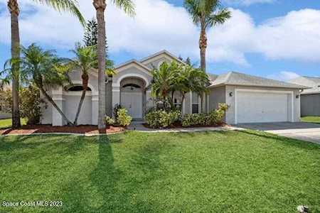 1923 Blue Ridge Avenue Melbourne, FL 32935
