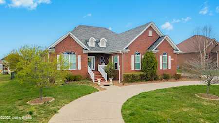 809 Armstrong Ln Mt Washington, KY 40047