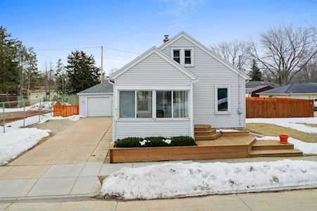 613 E Cecil Streets Neenah, City of Neenah, WI 54956