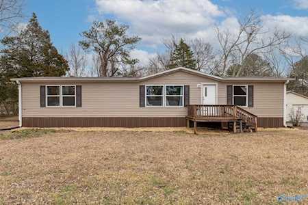 139 E Highlander Road Harvest, AL 35749