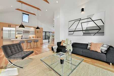 21 Rc Kelley St #21 Cambridge, MA 02138