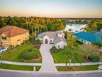 10737 Cory Lake Dr Tampa, FL 33647