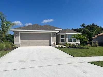 5326 Lugo Street Fort Pierce, FL 34951