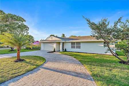 9 W Riverside Drive Jupiter, FL 33469