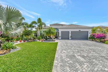 9285 Seahorse Bay Drive Boynton Beach, FL 33473