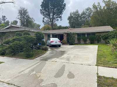5349 Ellenvale Ave Woodland Hills, CA 91367