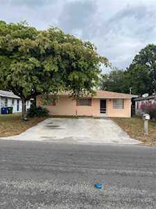 500 NW 9th St Hallandale Beach, FL 33009