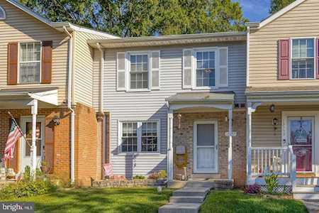 13157 Quann Ln Woodbridge, VA 22193