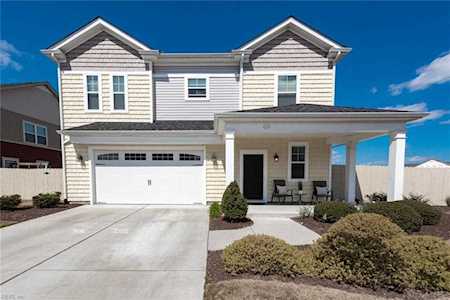 1924 Merano Ln Chesapeake, VA 23322