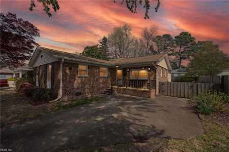 1328 Carlton Ct Norfolk, VA 23503