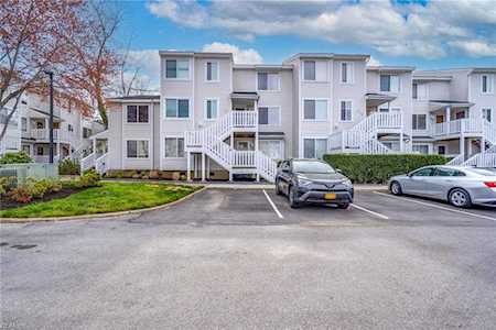 666 Seawatch Cove Virginia Beach, VA 23451