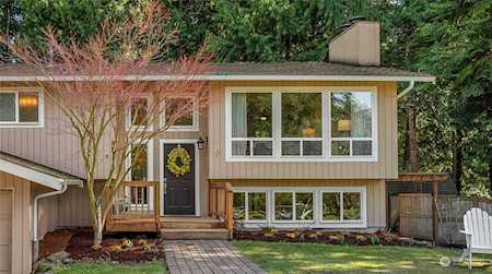 1516 219th Place NE Sammamish, WA 98074