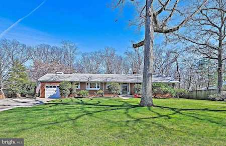 4605 Monterey Dr Annandale, VA 22003