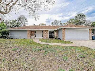 5405 Eagle Dr Fort Pierce, FL 34951