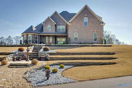 13322 Saint Andrew Drive Athens, AL 35611