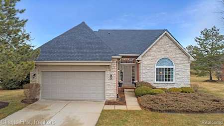 47860 N Vistas Circle Dr Canton Twp, MI 48188