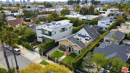 745 N Sierra Bonita Ave Los Angeles, CA 90046