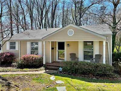 2725 Shady Lawn Drive Greensboro, NC 27408
