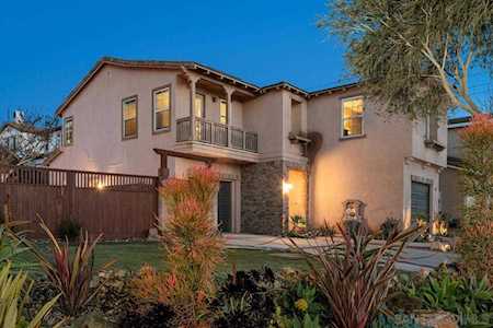 967 Avalon Way San Marcos, CA 92078