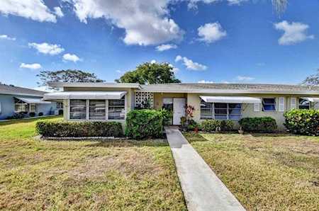 230 E High Point Court #Apt A Delray Beach, FL 33445