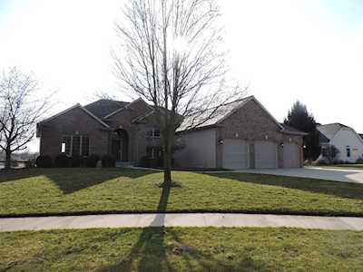 166 N Superior Avenue Warsaw, IN 46582