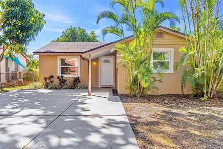628 Newbern Ave N St. Petersburg, FL 33703