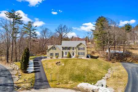 12 Cotton Circle Bedford, NH 03110
