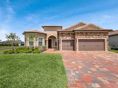 8409 Vaulting Drive Lake Worth, FL 33467