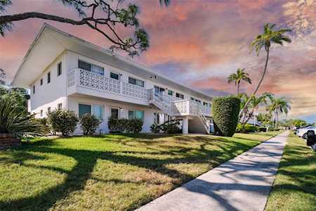 8450 112th St #208 Seminole, FL 33772