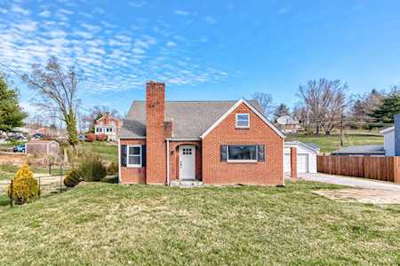 1405 Wenonah Avenue Pearisburg, VA 24134