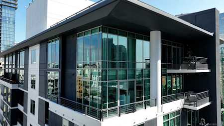 425 W Beech St #1705 San Diego, CA 92101