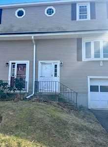 15 Meeting House Ln #15 Millbury, MA 01527