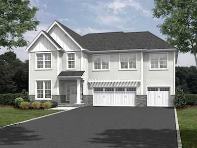 3207 Raccoon Ln Charlotte, NC 28270
