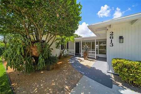 2613 Key Largo Ln Fort Lauderdale, FL 33312