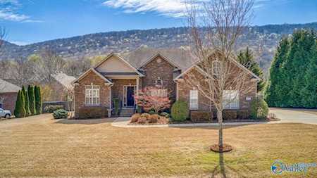 193 Valley Stone Road Huntsville, AL 35811