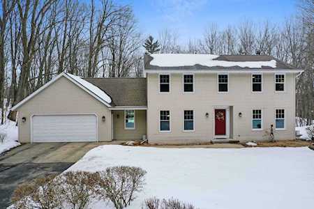 786 Brookwood Circle Oneida, Village of Hobart, WI 54155
