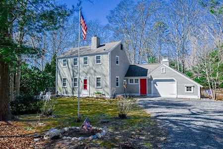 225 Quaker Meeting House Rd Sandwich, MA 02537