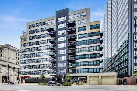 130 S Canal St #213 Chicago, IL 60606