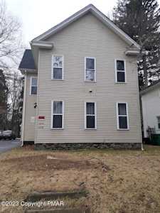 125 Center St East Stroudsburg, PA 18301