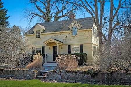 17 Little's Point Road Swampscott, MA 01907